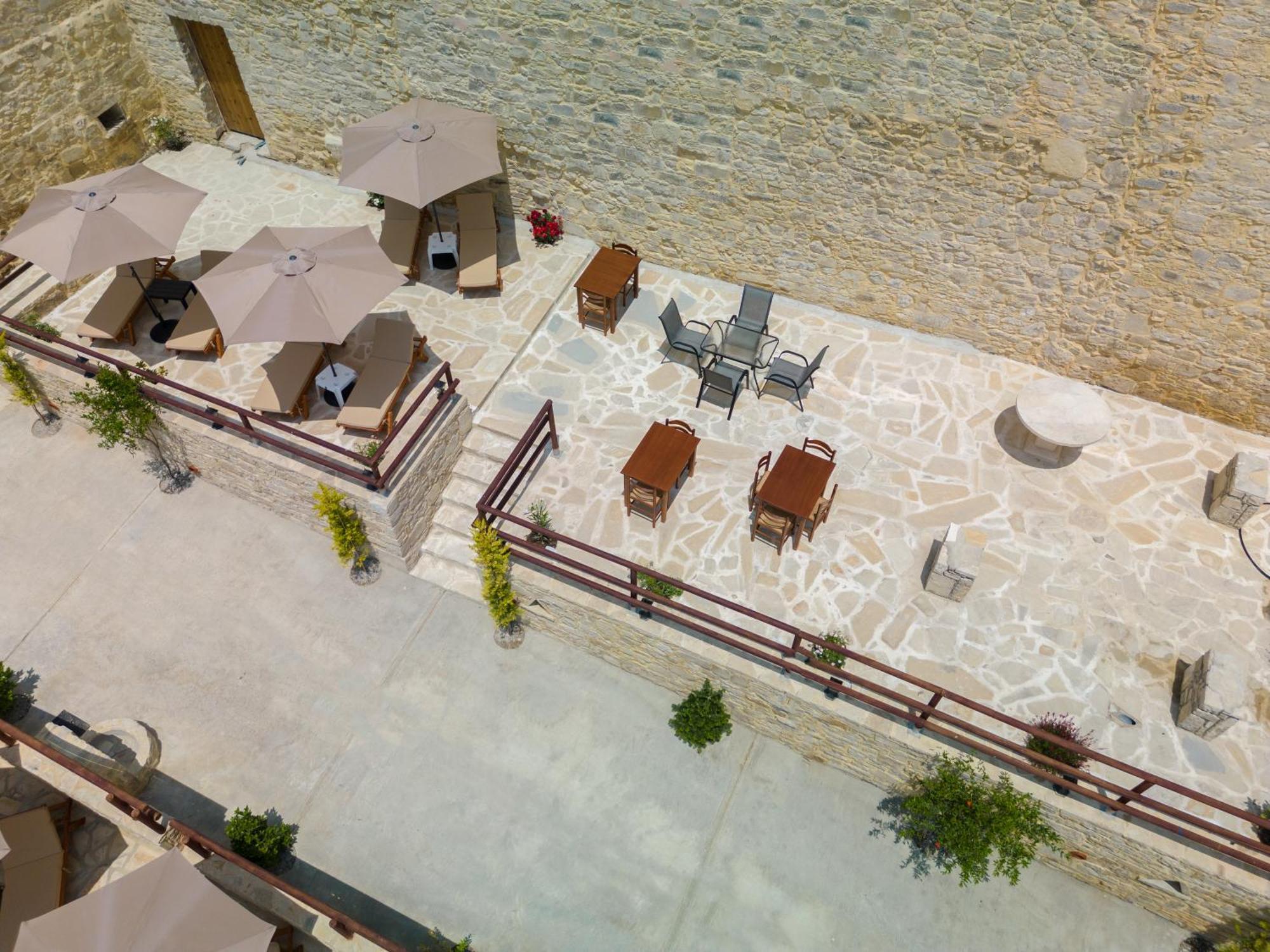 Draganigo Luxury Stone Houses 40 Min From Matala Ano Moulia Exterior photo